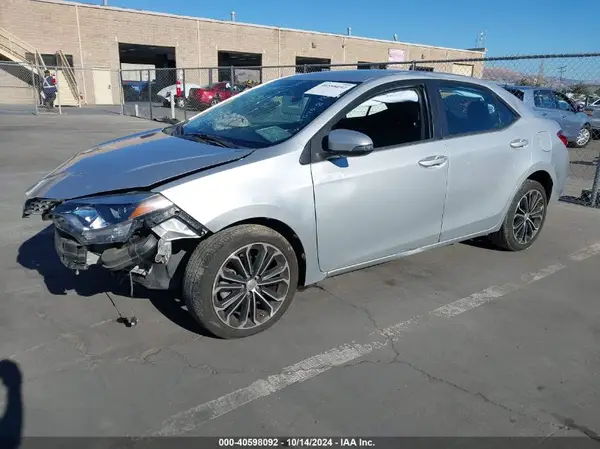 5YFBURHE4GP540016 2016 TOYOTA COROLLA - Image 2