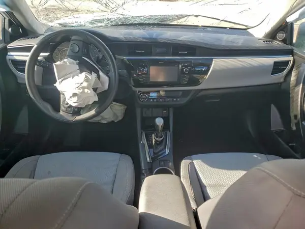 5YFBURHE4GP543806 2016 TOYOTA COROLLA - Image 8