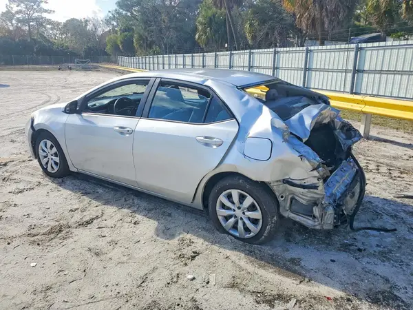 5YFBURHE4GP548942 2016 TOYOTA COROLLA - Image 2