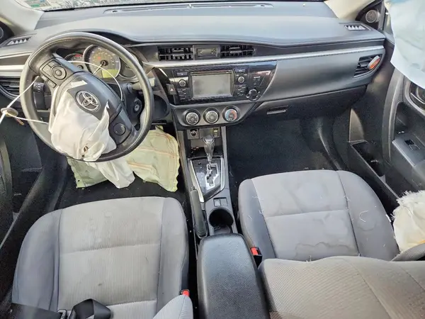 5YFBURHE4GP552215 2016 TOYOTA COROLLA - Image 8