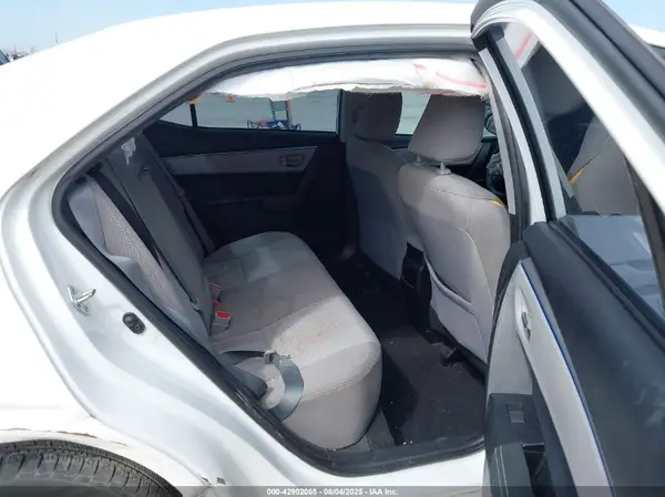 5YFBURHE4GP557706 2016 TOYOTA COROLLA - Image 8