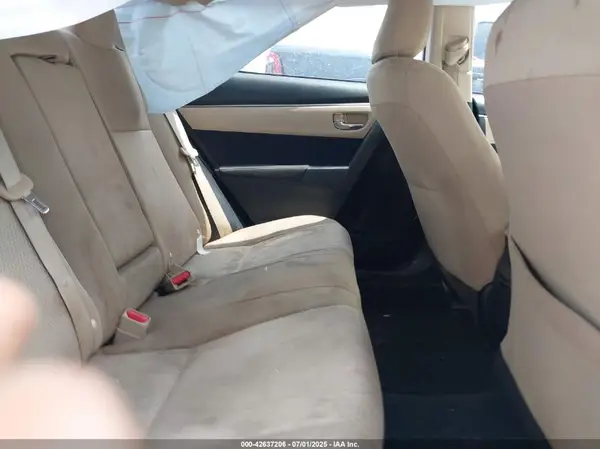 5YFBURHE4GP557916 2016 TOYOTA COROLLA - Image 8