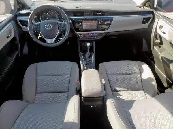 5YFBURHE4GP560413 2016 TOYOTA COROLLA - Image 8