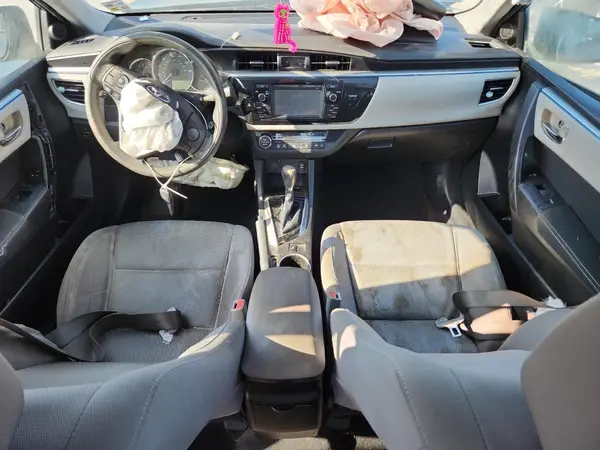 5YFBURHE4GP563683 2016 TOYOTA COROLLA - Image 8