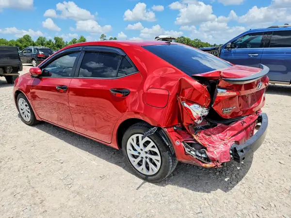 5YFBURHE4HP571266 2017 TOYOTA COROLLA - Image 2