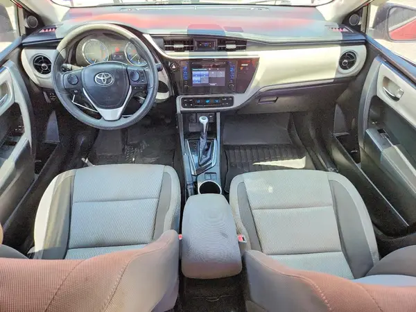 5YFBURHE4HP571266 2017 TOYOTA COROLLA - Image 8