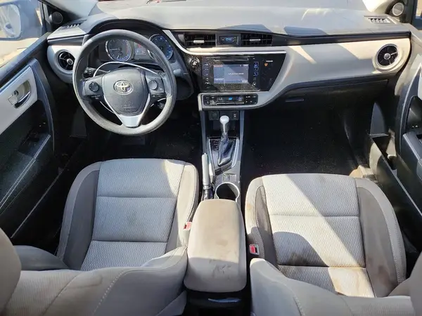 5YFBURHE4HP574328 2017 TOYOTA COROLLA - Image 8