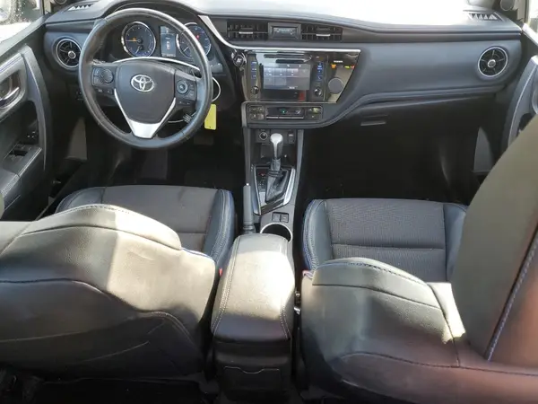 5YFBURHE4HP578797 2017 TOYOTA COROLLA - Image 8