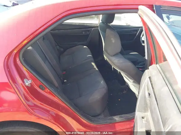 5YFBURHE4HP583787 2017 TOYOTA COROLLA - Image 8