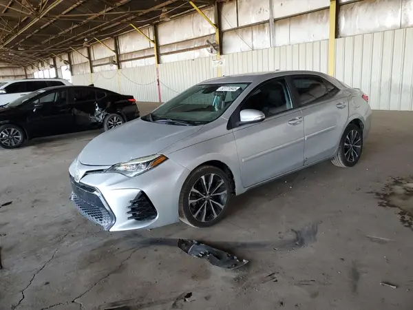 5YFBURHE4HP588763 2017 TOYOTA COROLLA - Image 1