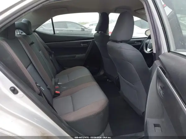 5YFBURHE4HP596152 2017 TOYOTA COROLLA - Image 8