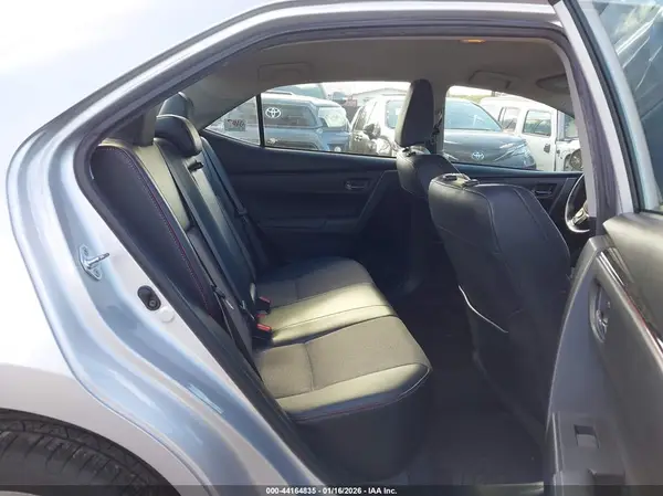 5YFBURHE4HP598242 2017 TOYOTA COROLLA - Image 8