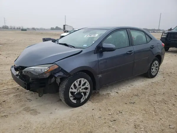 5YFBURHE4HP608431 2017 TOYOTA COROLLA - Image 1