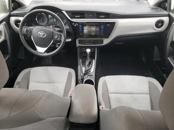 5YFBURHE4HP608431 2017 TOYOTA COROLLA - Image 8