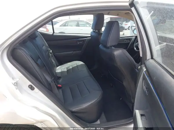 5YFBURHE4HP611541 2017 TOYOTA COROLLA - Image 8