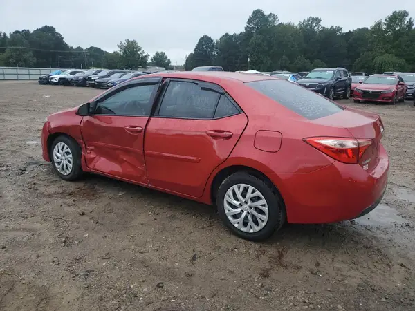 5YFBURHE4HP613211 2017 TOYOTA COROLLA - Image 2