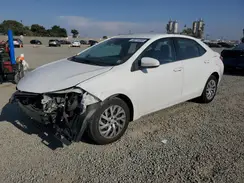 5YFBURHE4HP615038 2017 TOYOTA COROLLA