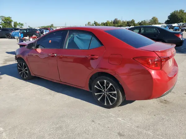 5YFBURHE4HP617890 2017 TOYOTA COROLLA - Image 2