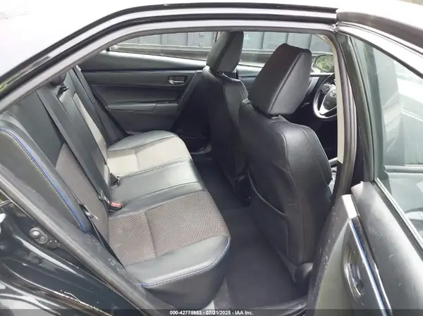 5YFBURHE4HP618859 2017 TOYOTA COROLLA - Image 8