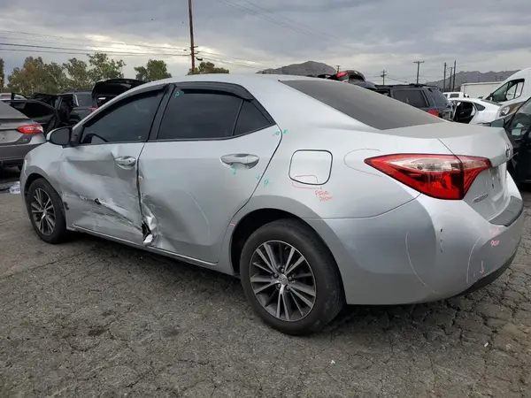5YFBURHE4HP621034 2017 TOYOTA COROLLA - Image 2
