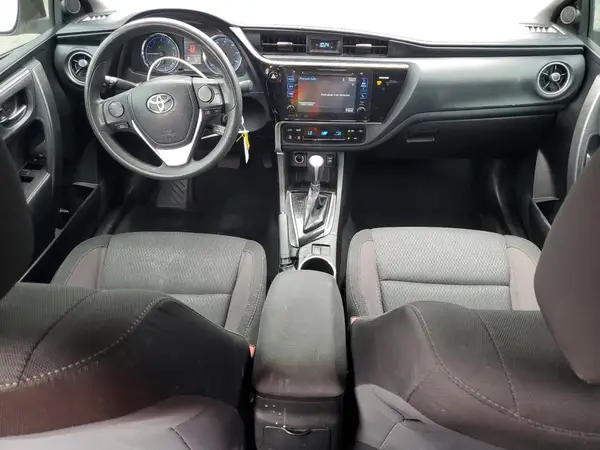 5YFBURHE4HP621034 2017 TOYOTA COROLLA - Image 8