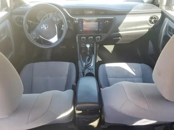 5YFBURHE4HP625651 2017 TOYOTA COROLLA - Image 8