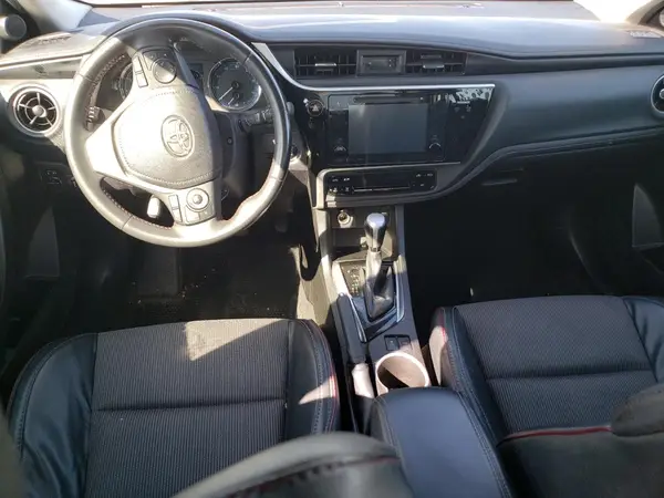 5YFBURHE4HP625973 2017 TOYOTA COROLLA - Image 8