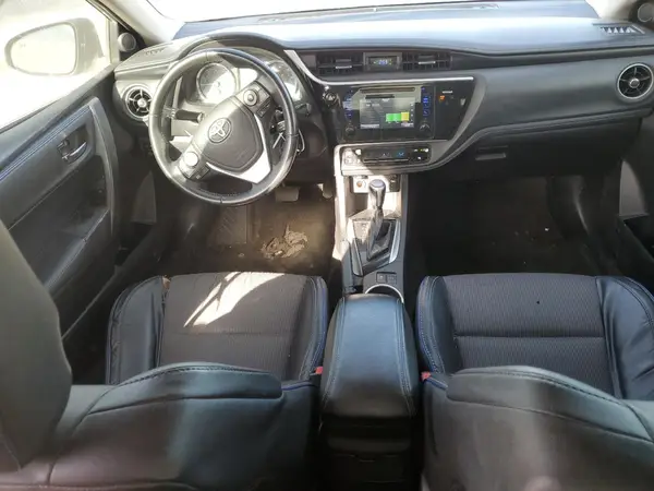 5YFBURHE4HP626511 2017 TOYOTA COROLLA - Image 8