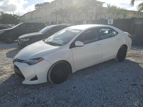 5YFBURHE4HP630896 2017 TOYOTA COROLLA - Image 1