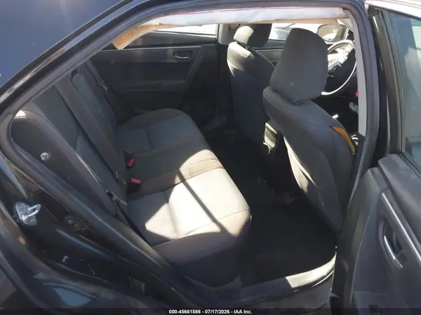 5YFBURHE4HP631109 2017 TOYOTA COROLLA - Image 8