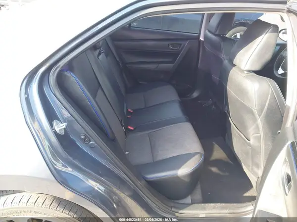 5YFBURHE4HP639615 2017 TOYOTA COROLLA - Image 8