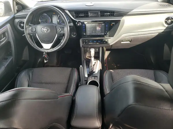 5YFBURHE4HP644233 2017 TOYOTA COROLLA - Image 8