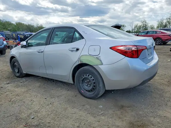 5YFBURHE4HP654373 2017 TOYOTA COROLLA - Image 2