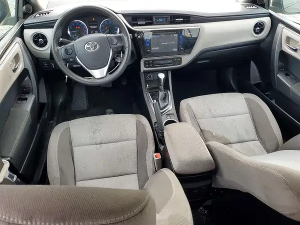 5YFBURHE4HP656821 2017 TOYOTA COROLLA - Image 8
