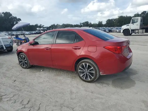 5YFBURHE4HP657323 2017 TOYOTA COROLLA - Image 2