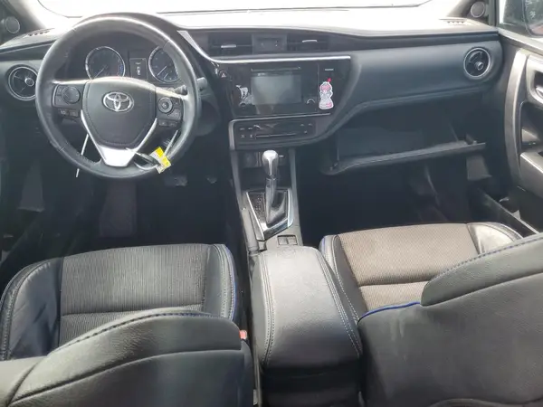 5YFBURHE4HP657323 2017 TOYOTA COROLLA - Image 8