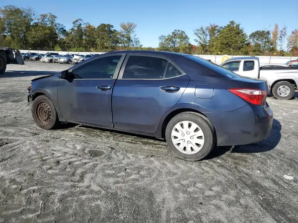 5YFBURHE4HP662845 2017 TOYOTA COROLLA - Image 2