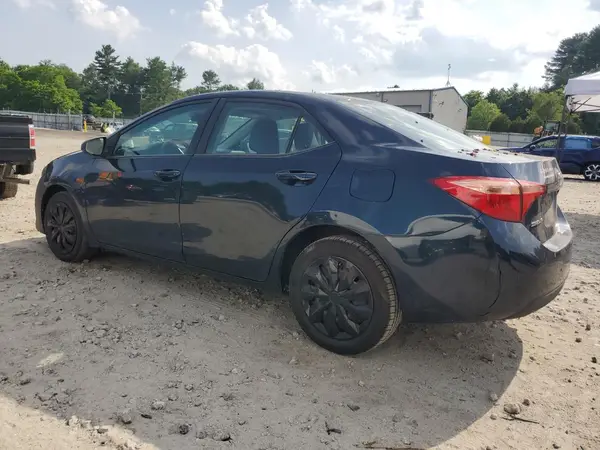 5YFBURHE4HP665874 2017 TOYOTA COROLLA - Image 2
