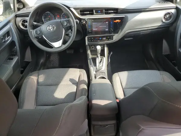 5YFBURHE4HP665874 2017 TOYOTA COROLLA - Image 8