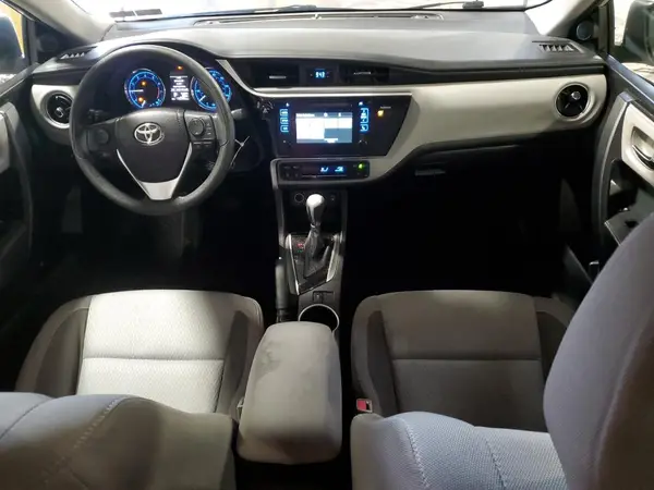 5YFBURHE4HP668158 2017 TOYOTA COROLLA - Image 8