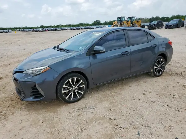 5YFBURHE4HP670248 2017 TOYOTA COROLLA - Image 1