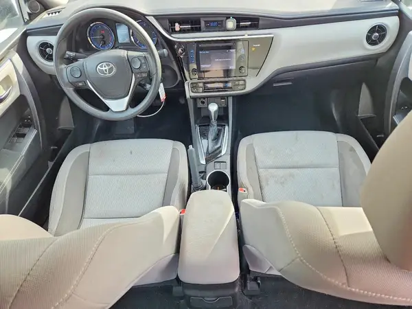 5YFBURHE4HP675093 2017 TOYOTA COROLLA - Image 8