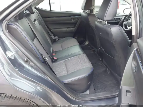 5YFBURHE4HP675840 2017 TOYOTA COROLLA - Image 8