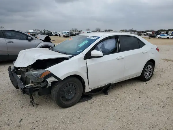 5YFBURHE4HP676552 2017 TOYOTA COROLLA - Image 1