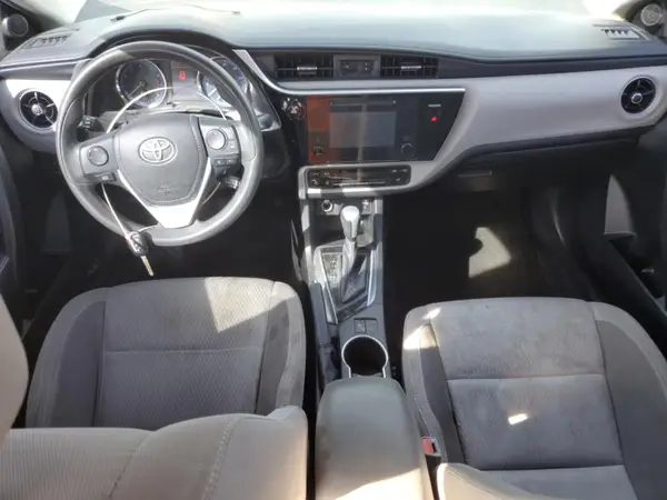 5YFBURHE4HP677412 2017 TOYOTA COROLLA - Image 8