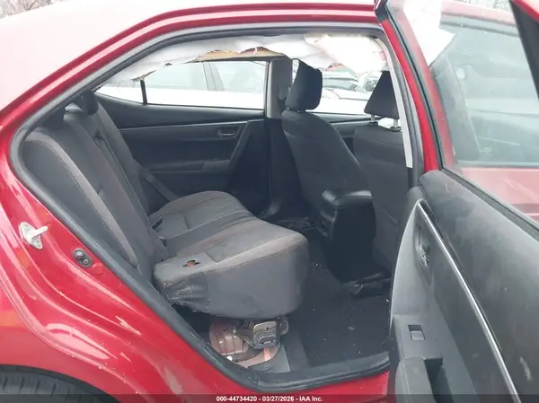 5YFBURHE4HP686188 2017 TOYOTA COROLLA - Image 8