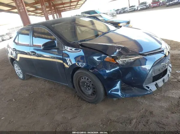 5YFBURHE4HP690192 2017 TOYOTA COROLLA - Image 1