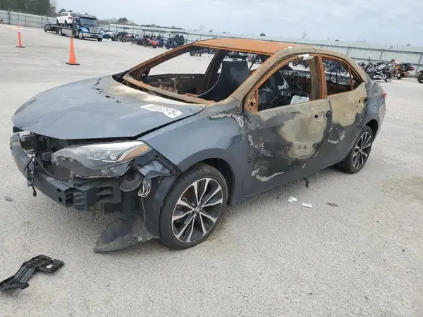 5YFBURHE4HP691844 2017 TOYOTA COROLLA - Image 1