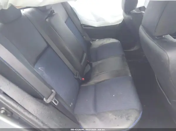 5YFBURHE4HP694260 2017 TOYOTA COROLLA - Image 8