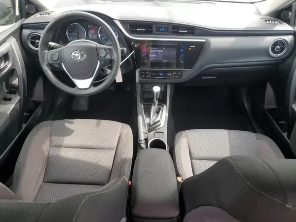 5YFBURHE4HP694503 2017 TOYOTA COROLLA - Image 8